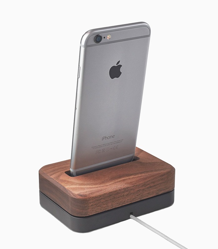 iPhone dock – Image 2